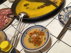 -旧街市鲜货老火锅(大光路店)