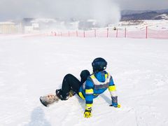 -鳌山滑雪度假区