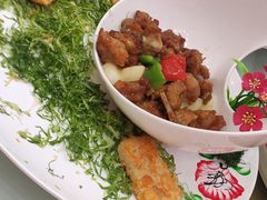 -东豪园林海鲜酒家(南港路辅路店)