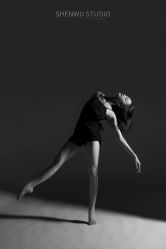 -深舞形体民族舞蹈工作室