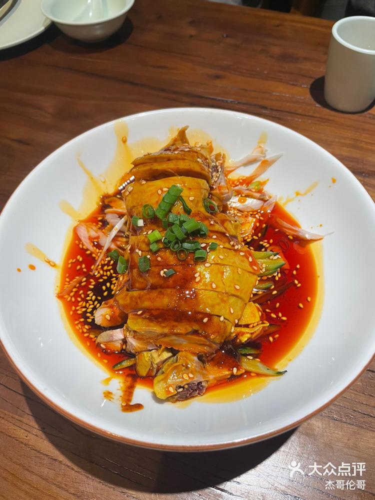 每次来欧亚大观都需要排队的店