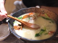 -十面欢腾·海鲜面·台式Bistro(长乐路店)