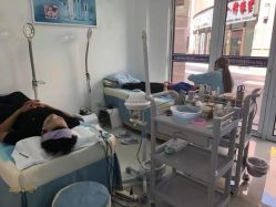 -苗方清颜专业祛痘