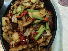 -巷子里小酒馆(繁荣路店)