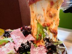 -Dragon Pizza•圆脸龙披萨·牛排餐厅