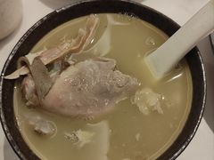 -汤宴·参须肚包鸡(南京路店)