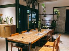 -喜洲吧·江畔老船厂·庭院餐厅(喜临院店)