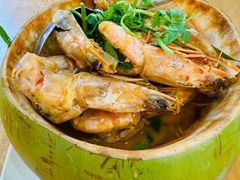 -大树下海鲜饭店