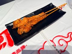 -肥肥虾庄·金牌油焖大虾(汉街SKP店)