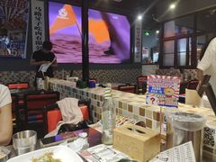 -马路牙子烧烤音乐酒馆(望京店)
