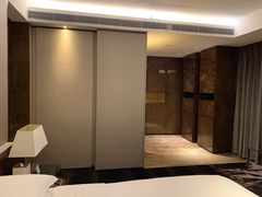 -广州天河希尔顿酒店