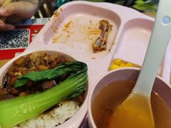 -蓉李记成都名小吃(太原龙湖万达店)