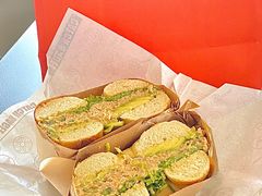吞拿鱼船长-Catch Bagel(芳草地店)