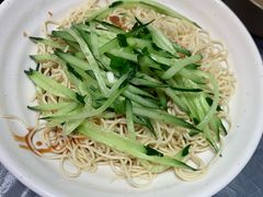 -肥肥虾庄·金牌油焖大虾(东湖欢乐谷店)