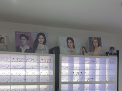 -造寸眼镜·蔡司官方授权店(东门店)