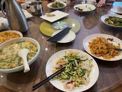 -今鲜源酒店·海鲜锅贴青岛菜(新湛路店)