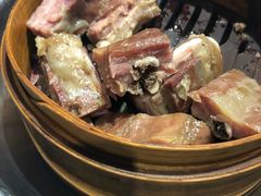 青城风吹骨-铜锣湾·有麝自然香(渝北财富中心店)
