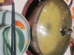 -洪氏嗨捞·猪肚鸡火锅(阳光天地店)