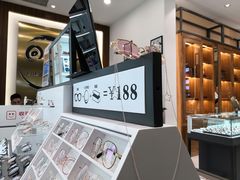 -回瑞眼镜·蔡司·依视路官方授权店(广益路万达店)