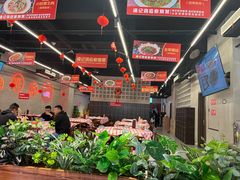 -洪霞餐馆·川菜·鲜货现炒(两江春城店)