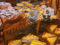 -苹果花园(南泉路店)
