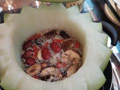 冬瓜汤底-尚竹阁冬瓜盅·18年地标美食(平洲店)