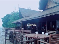 -马达京岛