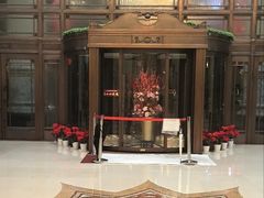 -碧中海汤泉汗蒸酒店