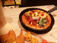 -必胜客(环球店)