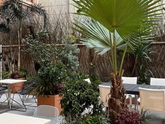 -潮一不贰·法式甜品·生日蛋糕·西式简餐(外滩店)