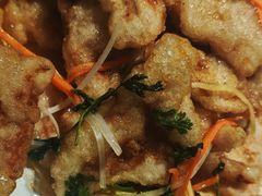 -老码头黑皮肘子锅包肉(赣水路店)