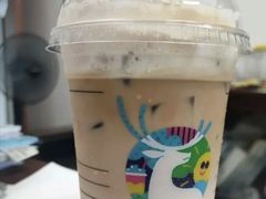 哇瑞草莓拿铁-瑞幸咖啡(泉州中骏世界城金街店)