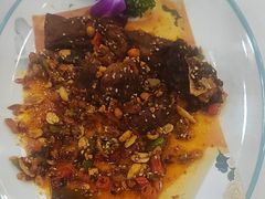 -三江源美食城