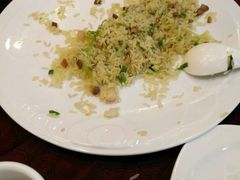 虾仁叉烧炒饭-喜鹊茶点.啫煲(车陂店)