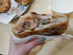 -张吉祥花椒肉火烧(老潍县美食城店)