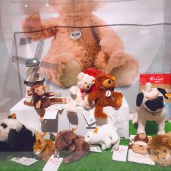 点击看大图 -Hamleys哈姆雷斯(东方福来德店)