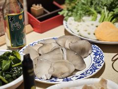 -东镇老火锅(长春路首店)