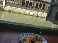 -茅老太臭豆腐