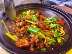 沙姜啫鸡煲-大头唛·啫鸡煲.粤菜.专门店(289艺术园区店)
