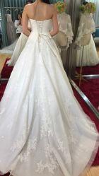 -LANYI COUTURE高级婚纱礼服改衣店