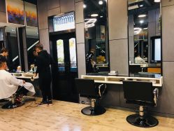 大厅-3AM HAIR SALON烫发染发接发