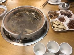 -土连锅·现熬养生汤锅(梁家巷店)