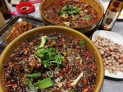 香辣江团和牛蛙-呱呱叫餐厅(紫宸公寓店)