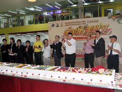 -上海市民办金苹果学校