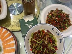 -醉美东江·三文鱼·烧鸡公