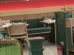 大堂-粤小煲鲜汤猪肚鸡(丹尼斯二天地店)
