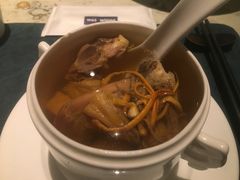 虫草花炖鸡汤-T館·花园艺术餐厅