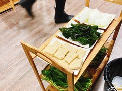 -灶知轩湘西石锅鱼(万佳广场店)
