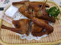 红烧乳鸽-虾饺妹·粤式手工点心(水荫路店)
