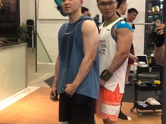-豪逸健体(中骏广场店)
